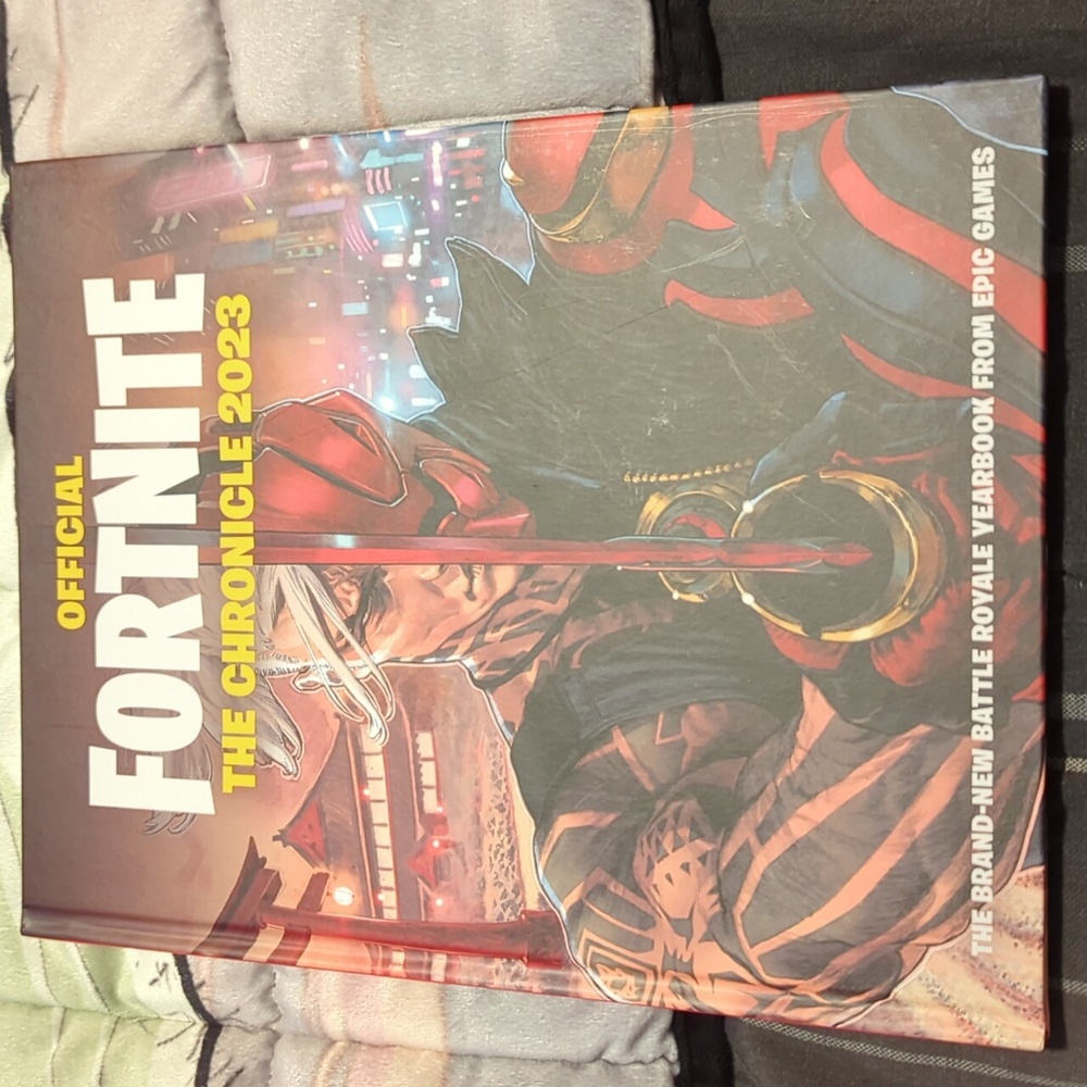 Official Fortnite the Chronicles 2023- hardcover